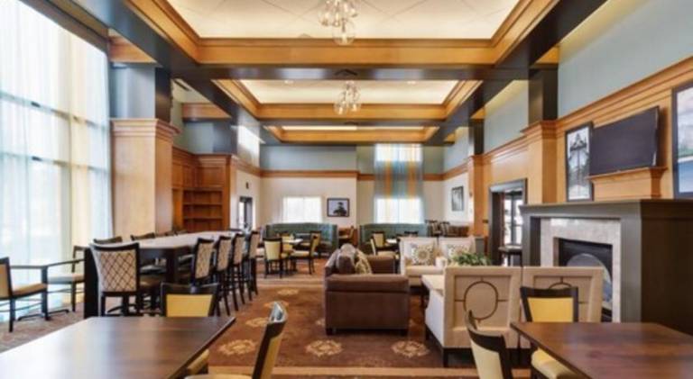 Holiday Inn Express Hotel & Suites Warwick-Providence Airport By IHG — photo 3