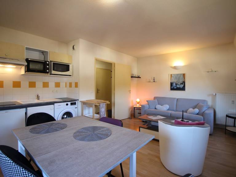 Apartment with 1 room for 4 persons — photo 4
