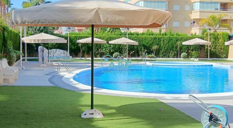 Apartment with pool — photo 3