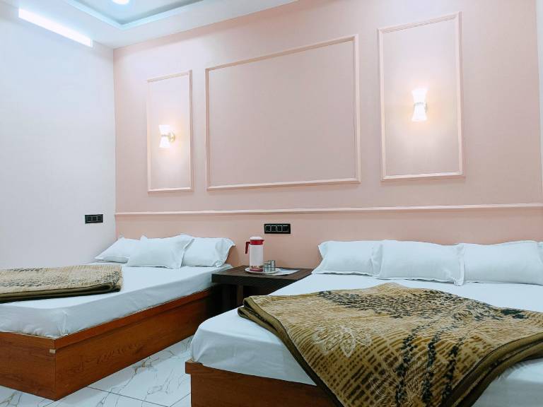 Hotel Shreem, Ujjain in Indore