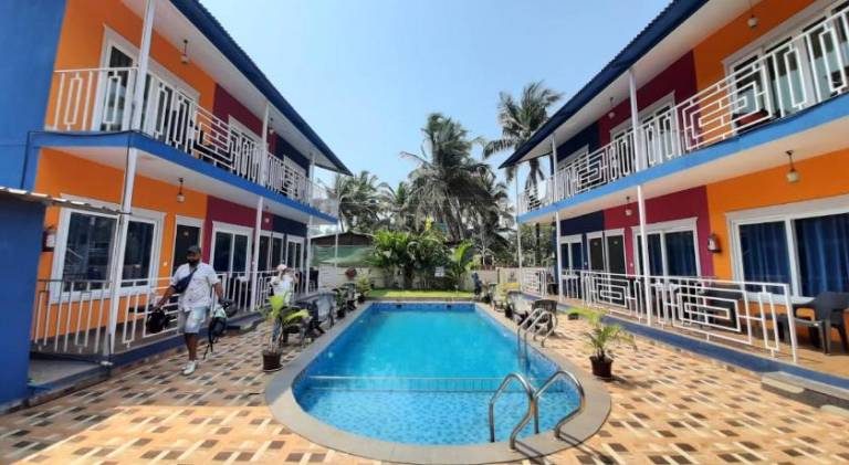 Royal Neptunian Beach Cottages Arambol Goa — photo 4
