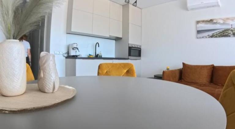 Apartment with pool & jacuzzi — photo 4