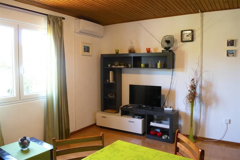 One bedroom apartment with terrace Artatore, Lošinj (A-17591-a) — photo 5