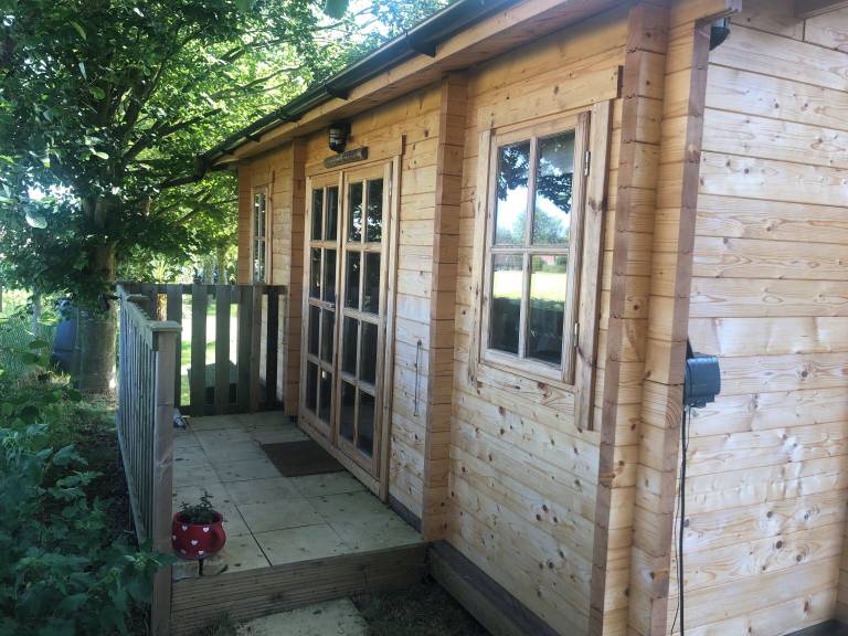 Cabin Surlingham