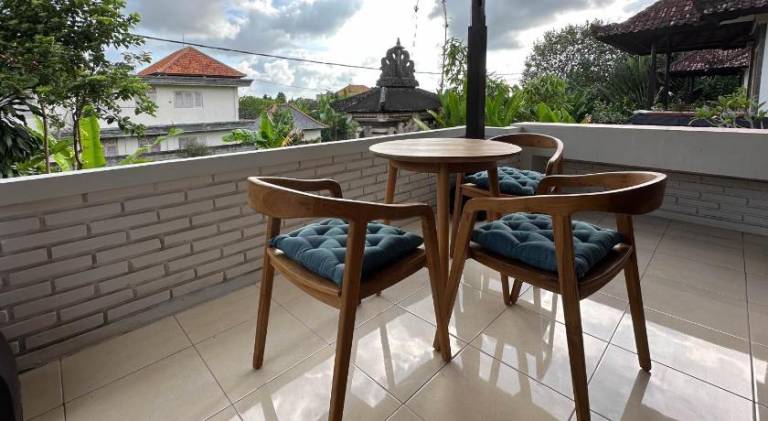 Holiday apartment with pool — photo 3
