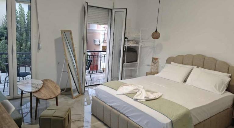 Διαμέρισμα  Πυθαγόρειο