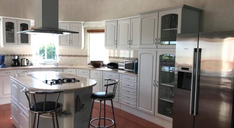 Fully equipped pleasant villa with private pool, patio & yard | Pets are welcome — photo 4
