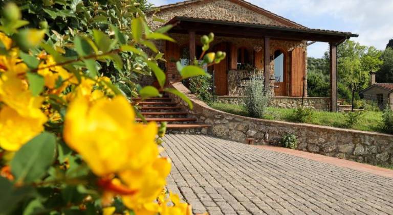 House with yard & terrace | Pet-friendly in San Gimignano