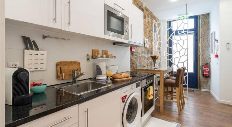 Holiday apartment | Close to São Bento Railway Station | Pets allowed — photo 2