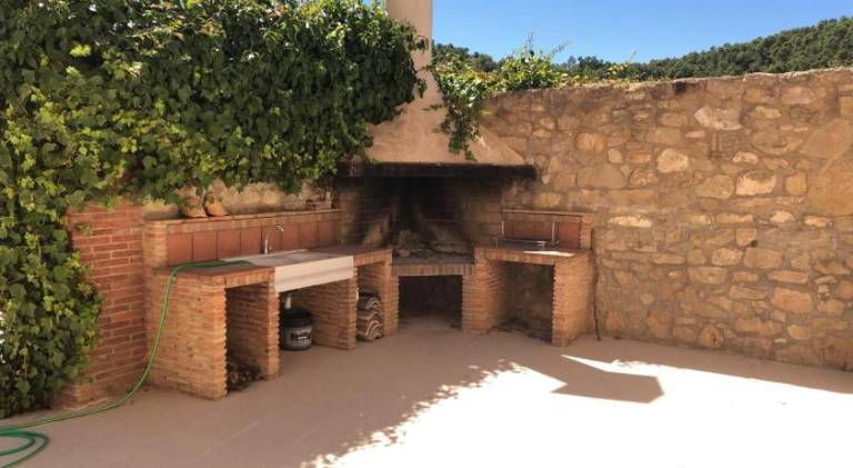 House with garden, grill & terrace — photo 4