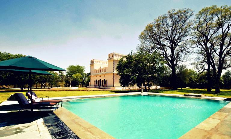 Bijay Niwas Palace