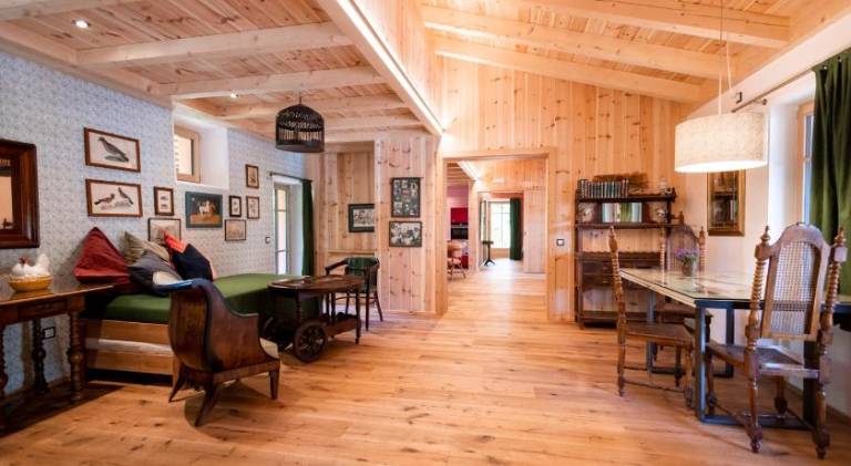 Lodge with jacuzzi, terrace & sauna | Perfect for remote work — photo 4