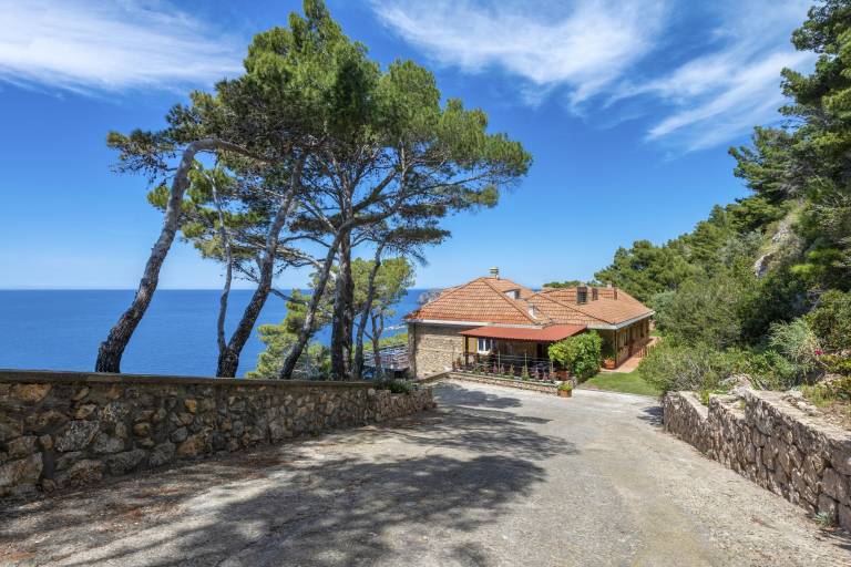 Villa Porto Santo Stefano