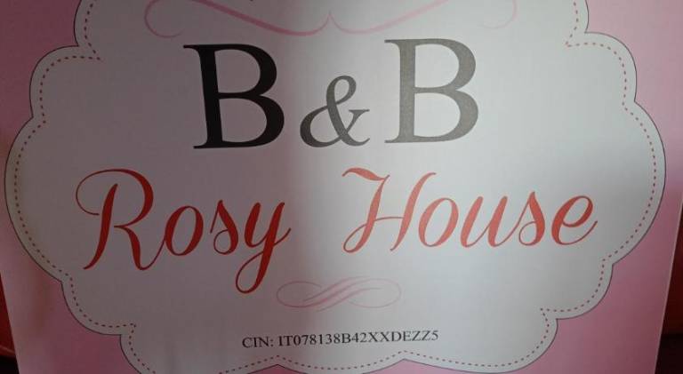 Rosy house in Scalea