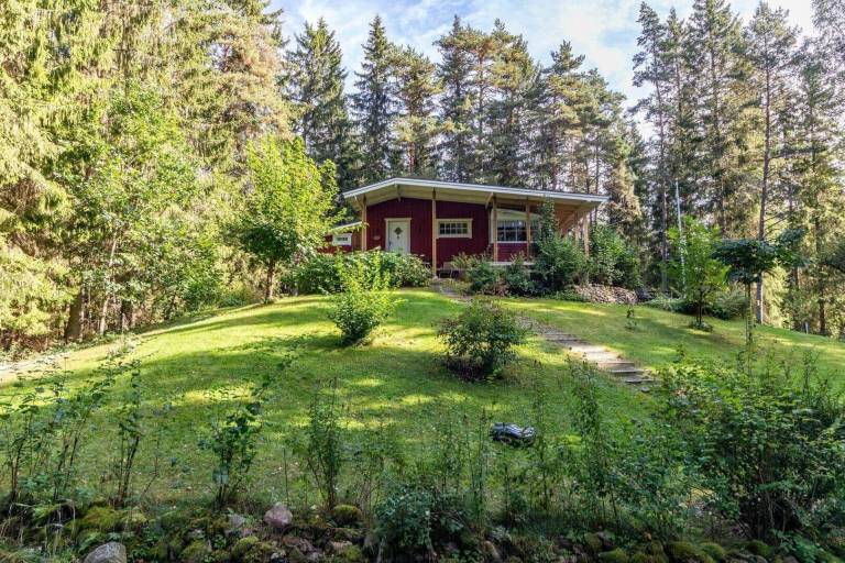 Lovely vacation home with patio, sauna & barbecue | Pet-friendly — photo 3
