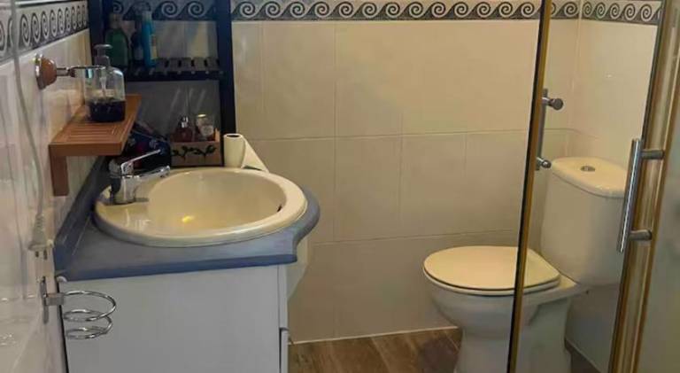 House with 2 rooms for 5 persons — photo 4