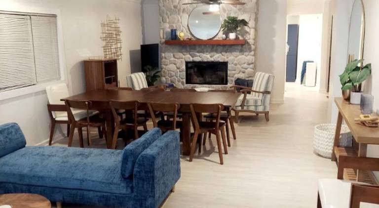 279 m&sup2; Ferienhaus