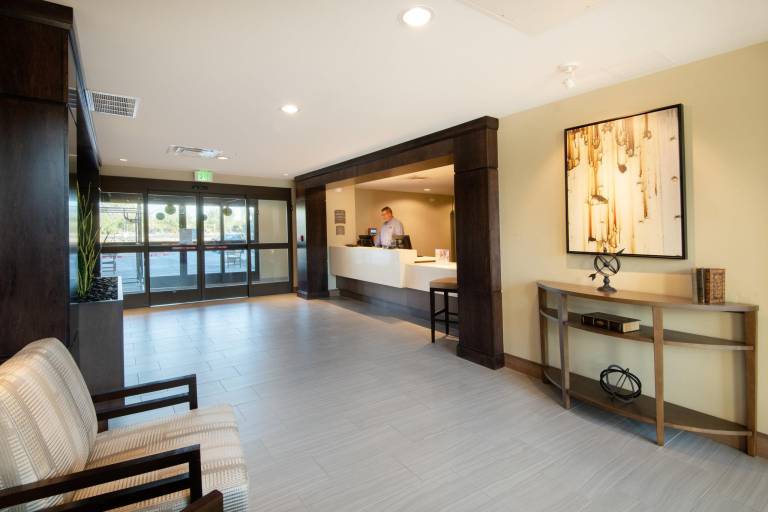 Staybridge Suites Scottsdale - Talking Stick By IHG — photo 5