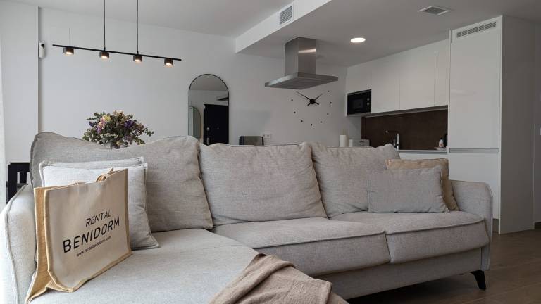 Bungalow with yard, patio & hot tub | Sea view — photo 5