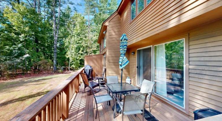Vacation home with pool | Pets are welcome — photo 5