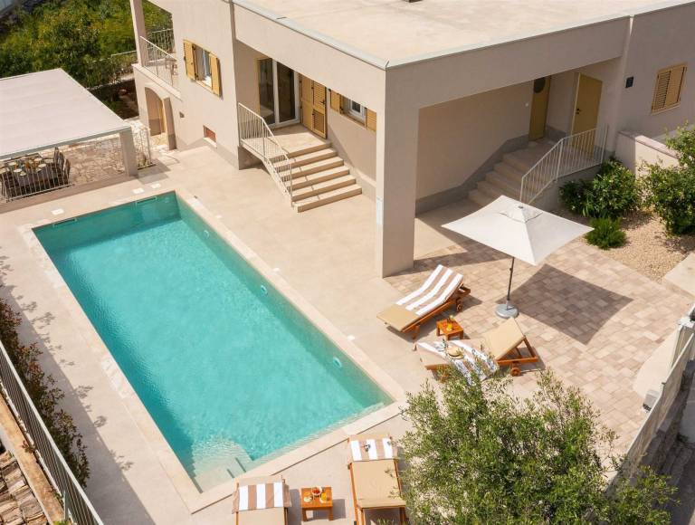 Villa Brela