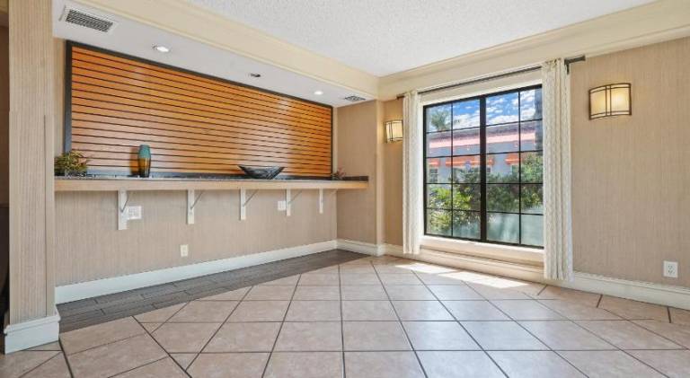 La Quinta Inn by Wyndham Costa Mesa / Newport Beach — photo 4