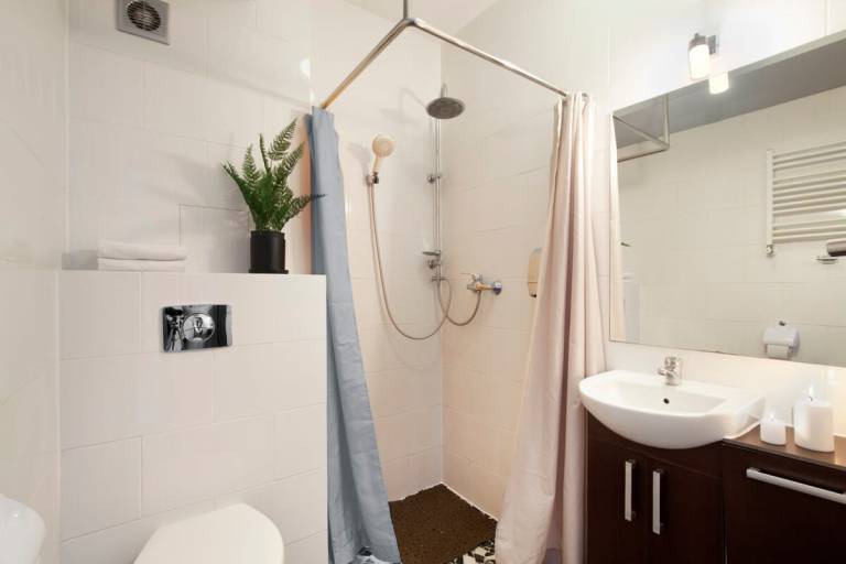 Private room with 1 room for 4 persons — photo 2