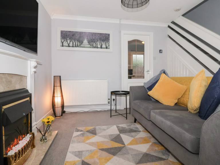 Child-friendly beautiful cottage with yard | Pets allowed — photo 3
