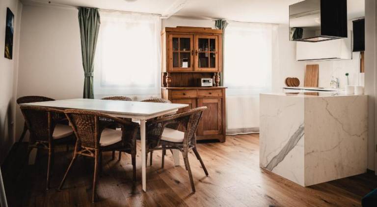 Rental apartment with 2 rooms for 6 persons — photo 2