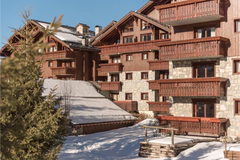 Family-friendly beautiful holiday apartment with patio, pool & sauna | Close to the ski | Pets are welcome — photo 2