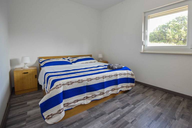 Holiday apartment with patio — photo 5
