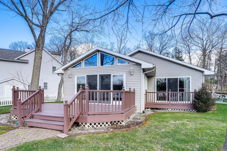House Paw Paw Lake