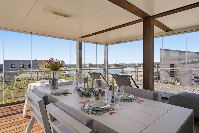 Ferienhaus mit Terrasse und Grill