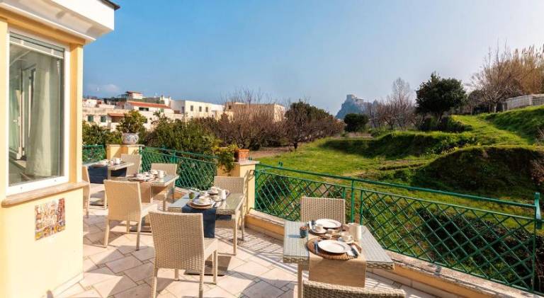 B&B Marcantonio - Ischia Ponte — photo 3