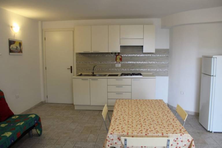 Rental apartment with garden — photo 2
