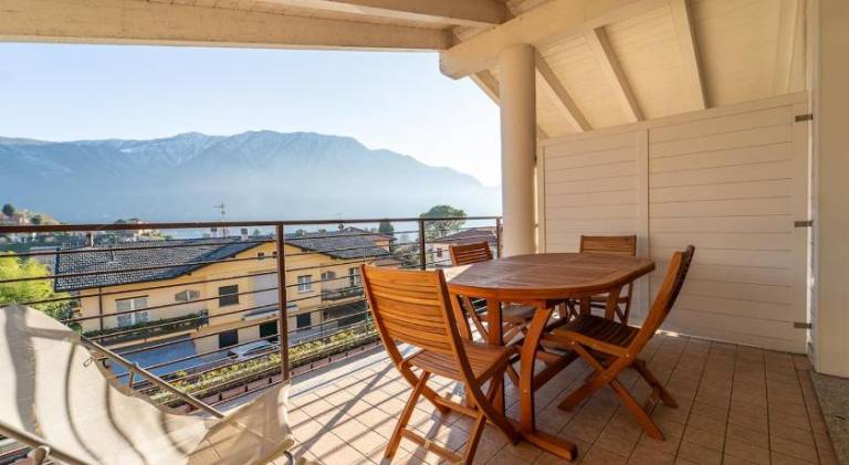 Beautiful holiday apartment with pool | Pets are welcome in Tremezzina
