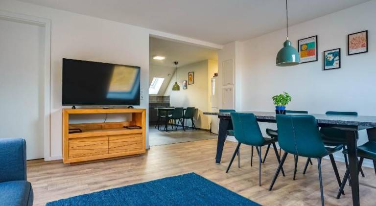 Holiday apartment with 5 rooms for 9 persons in Ihringen