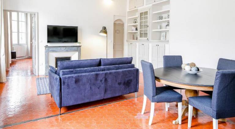 Apartment with 1 room for 4 persons in Meyreuil