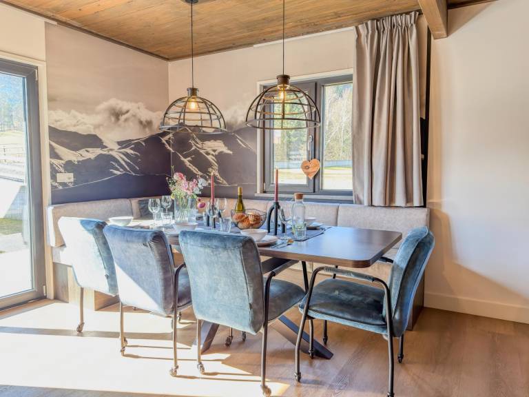 Chalet with patio & sauna — photo 4