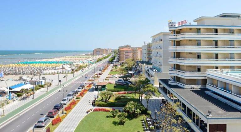 Hotel Caesar in Cesenatico