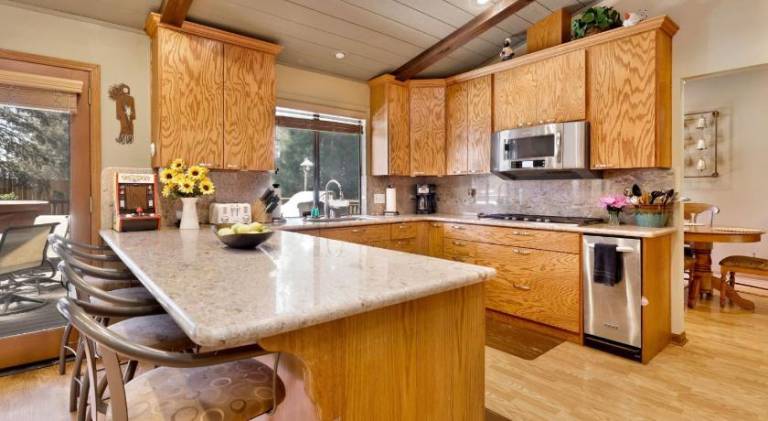 Vacation home with jacuzzi & barbecue — photo 3
