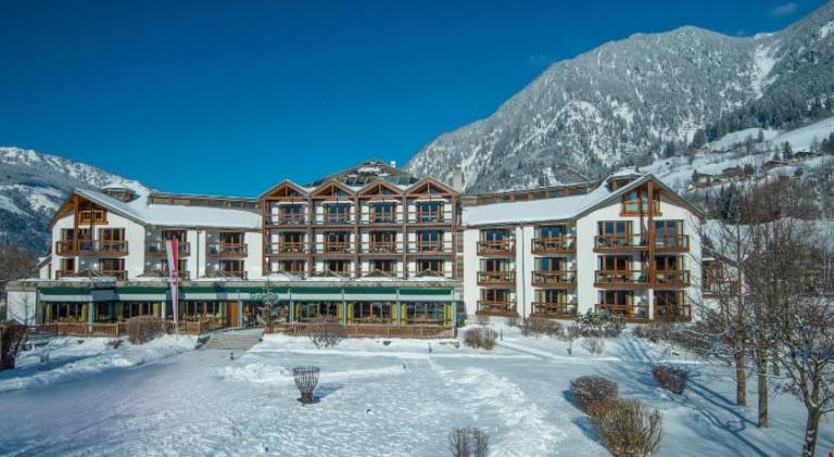 Hotel Das Gastein - ganzjahrig inklusive Alpentherme Gastein & Sommersaison inklusive Gasteiner Berg in Bad Hofgastein