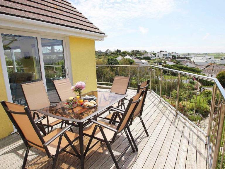 Child-friendly lovely cottage with garden | Beach view | Beach nearby | Pets allowed — photo 5