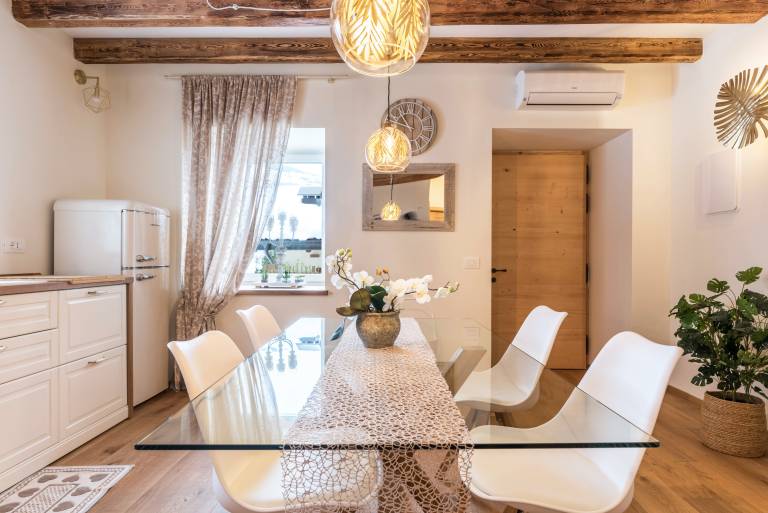 Holiday apartment with hot tub, sauna & yard | City view | Pet-friendly — photo 3