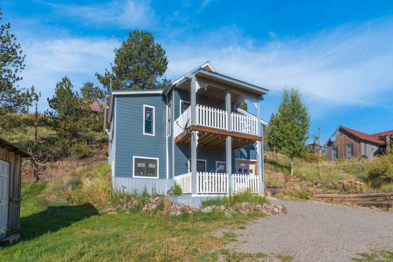 House  Creede
