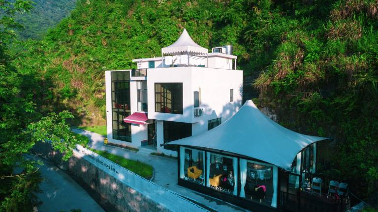 Country Road Villa in Zhangjiajie