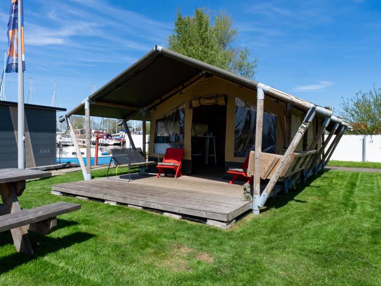 Camping-Unterkunft  Heeg