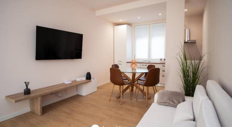 Holiday apartment with 1 room for 4 persons in San Felice del Benaco