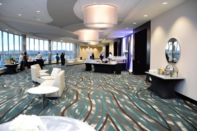 Holiday Inn Cincinnati North West Chester By IHG — photo 2