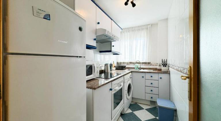 Holiday apartment with terrace & private pool | Close to the beach | Pets allowed — photo 4